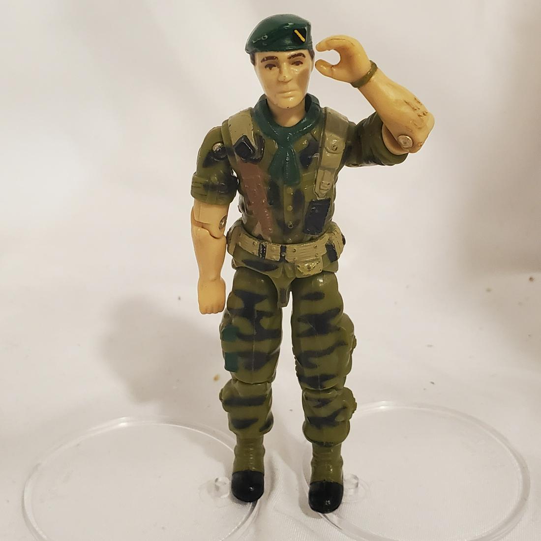 Vintage 1987 Hasbro G.I. Joe Falcon: Figure have no apparent isssues appear in great condition. As for the O ring this as well as any of the figures in this lot have original parts. Some are in excellent condition some could use replacin