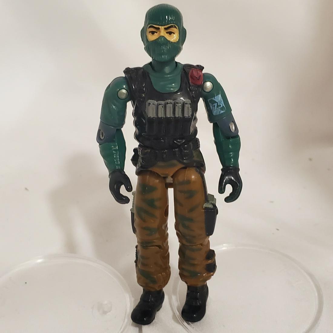 Vintage 1986 Hasbro G.I. Joe Beach Head: Figure have no apparent isssues appear in great condition. As for the O ring this as well as any of the figures in this lot have original parts. Some are in excellent condition some could use replacin