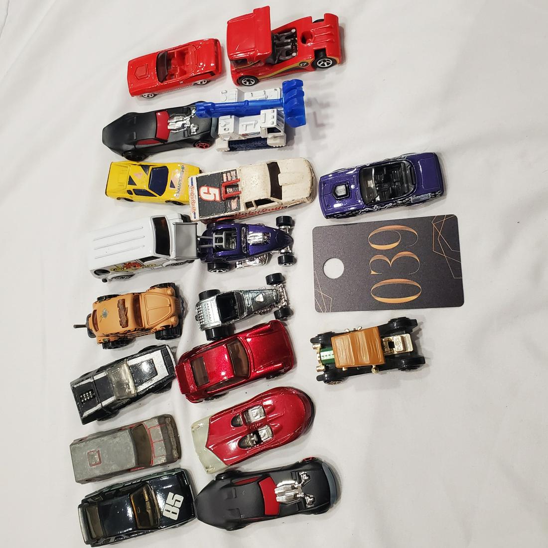 Variety of Vintage Hot Wheels, Matchbox, Dinkey, & Others: All toy cars are in a good to outstanding condition. They do have wear for their age. Please read carefully. Description given is based on opinion unless otherwise documented. We ask that you look at