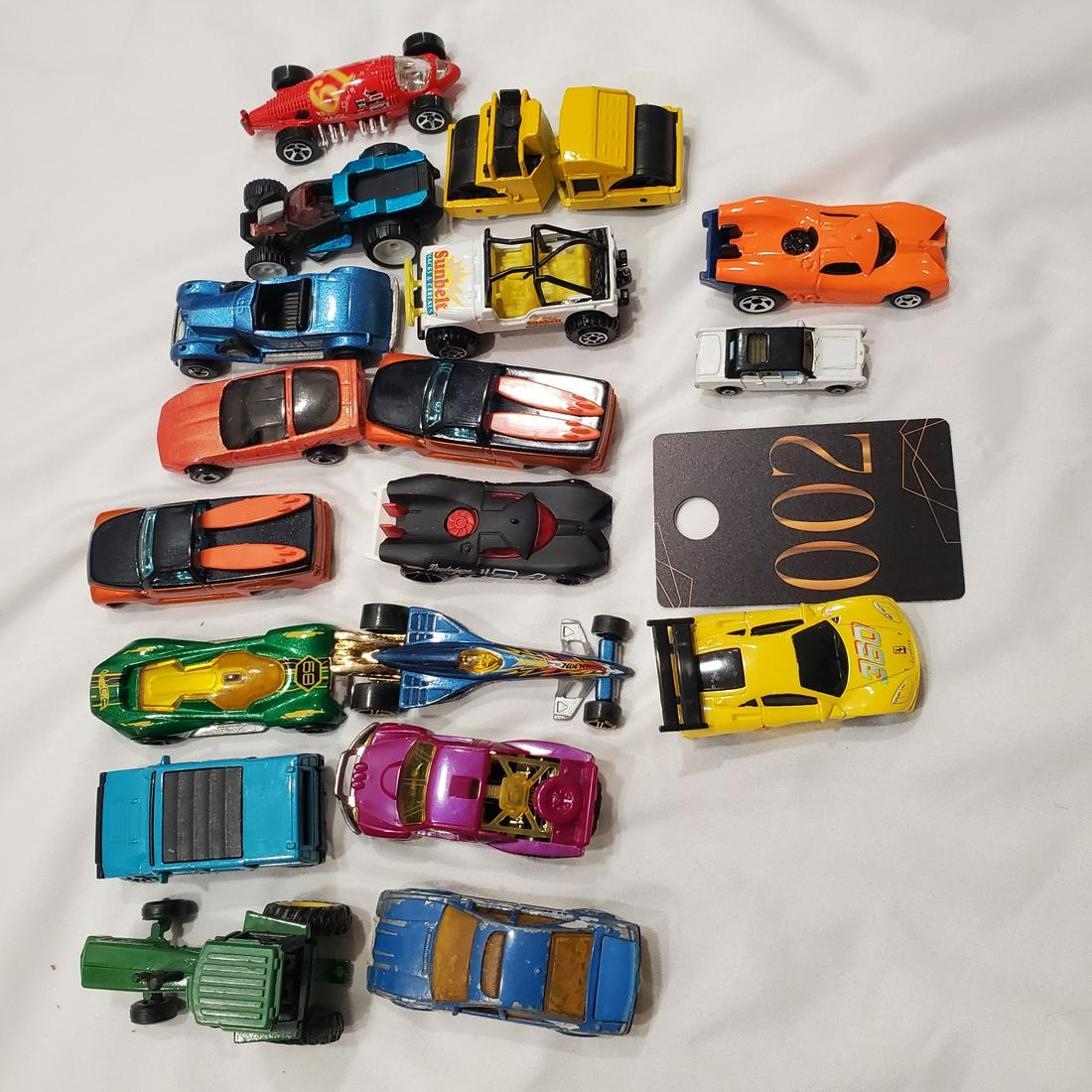 Variety of Vintage Hot Wheels, Matchbox, Dinkey, & Others: All toy cars are in a good to outstanding condition. They do have wear for their age. Please read carefully. Description given is based on opinion unless otherwise documented. We ask that you look at 
