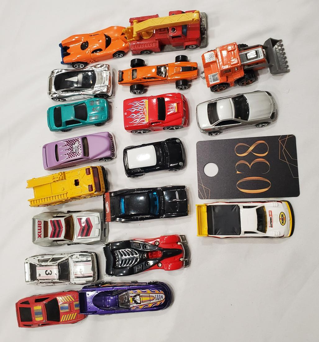 Variety of Vintage Hot Wheels, Matchbox, Dinkey, & Others: All toy cars are in a good to outstanding condition. They do have wear for their age. Please read carefully. Description given is based on opinion unless otherwise documented. We ask that you look at