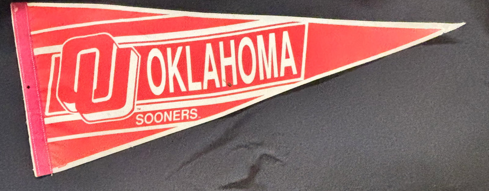 Vintage Oklahoma City Sooners Pennant: 30 inch red felt pennant. Excellent condition.