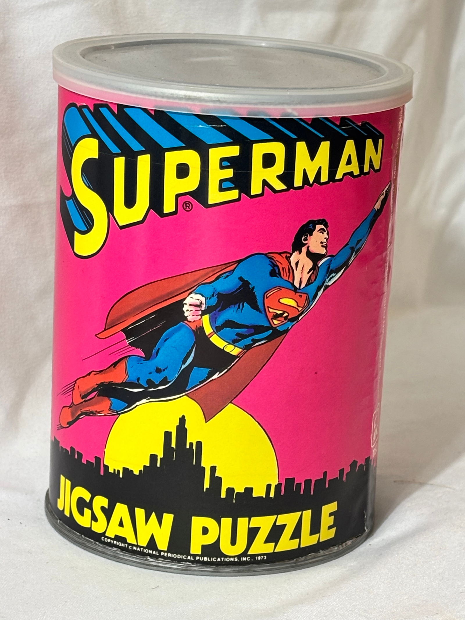Vintage 1960s Superman Puzzle: Can is in excellent condition. Puzzle not assembled.