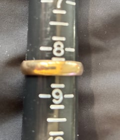 14K Gold Band - Sz 8.5