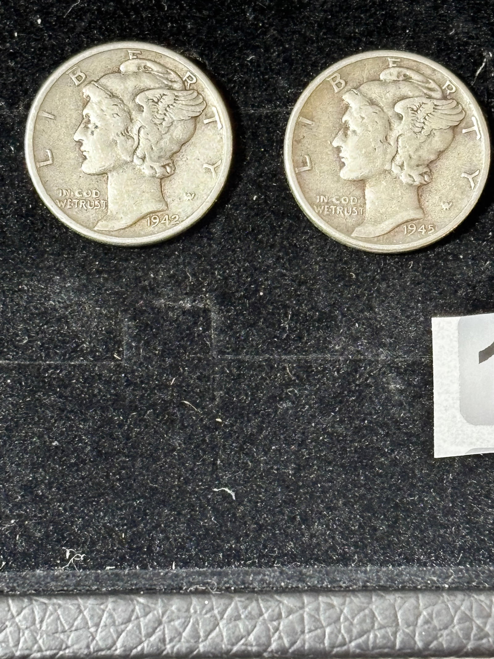Lot of Two 1948/ 1949 Dimes: See photos