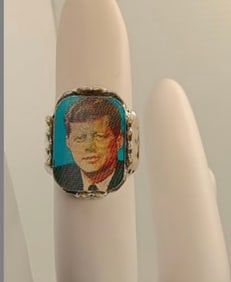 President Kennedy/ Flag Ring