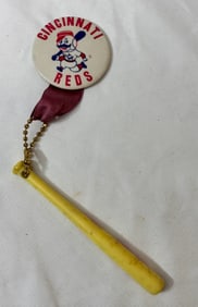 Vintage Cincinnati Reds Pinback