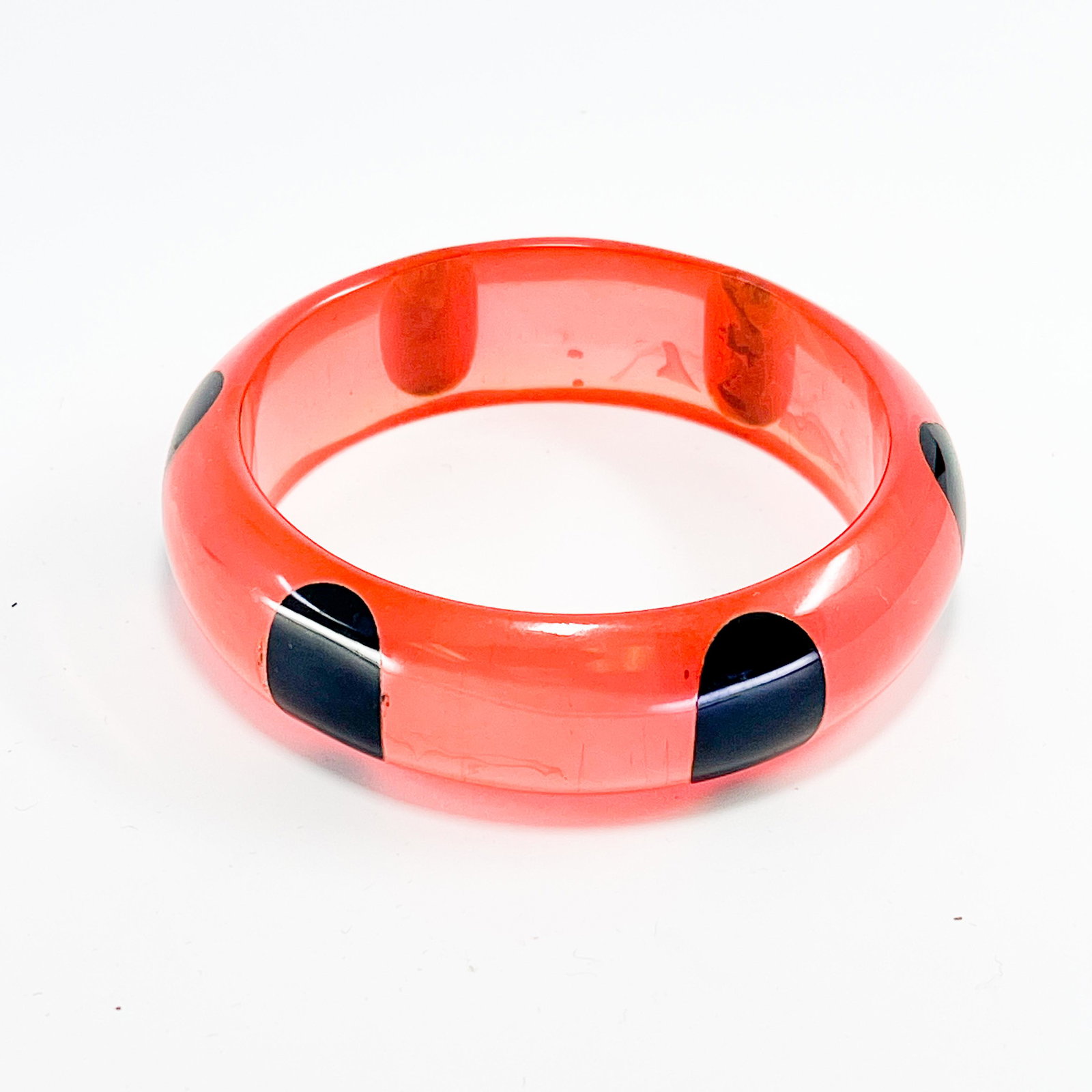 Polka Dot Bakelite Bracelet (1 of 3)