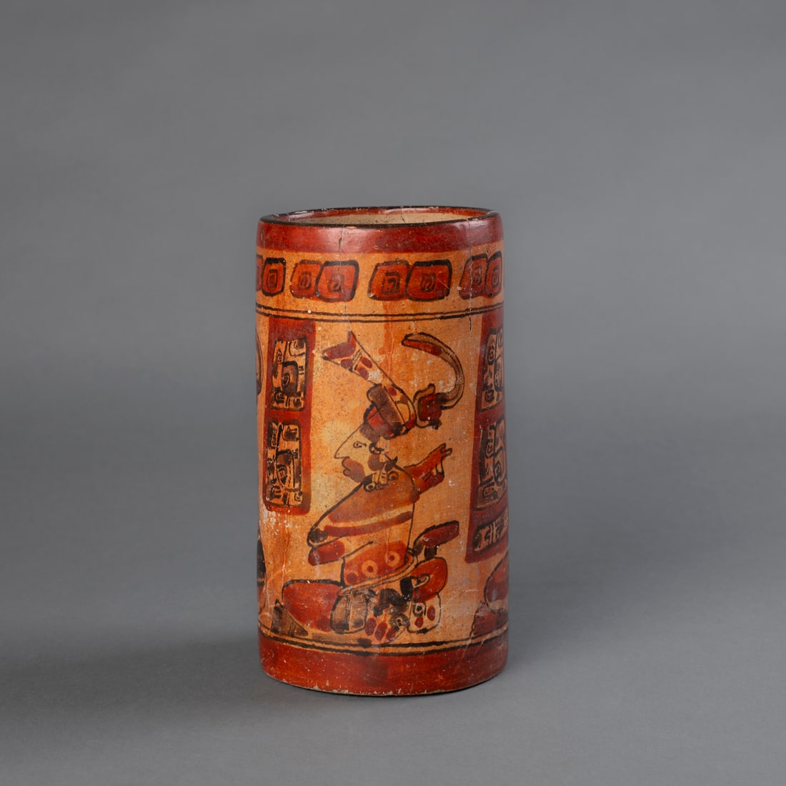 A Mayan polychrome cylinder (1 of 5)
