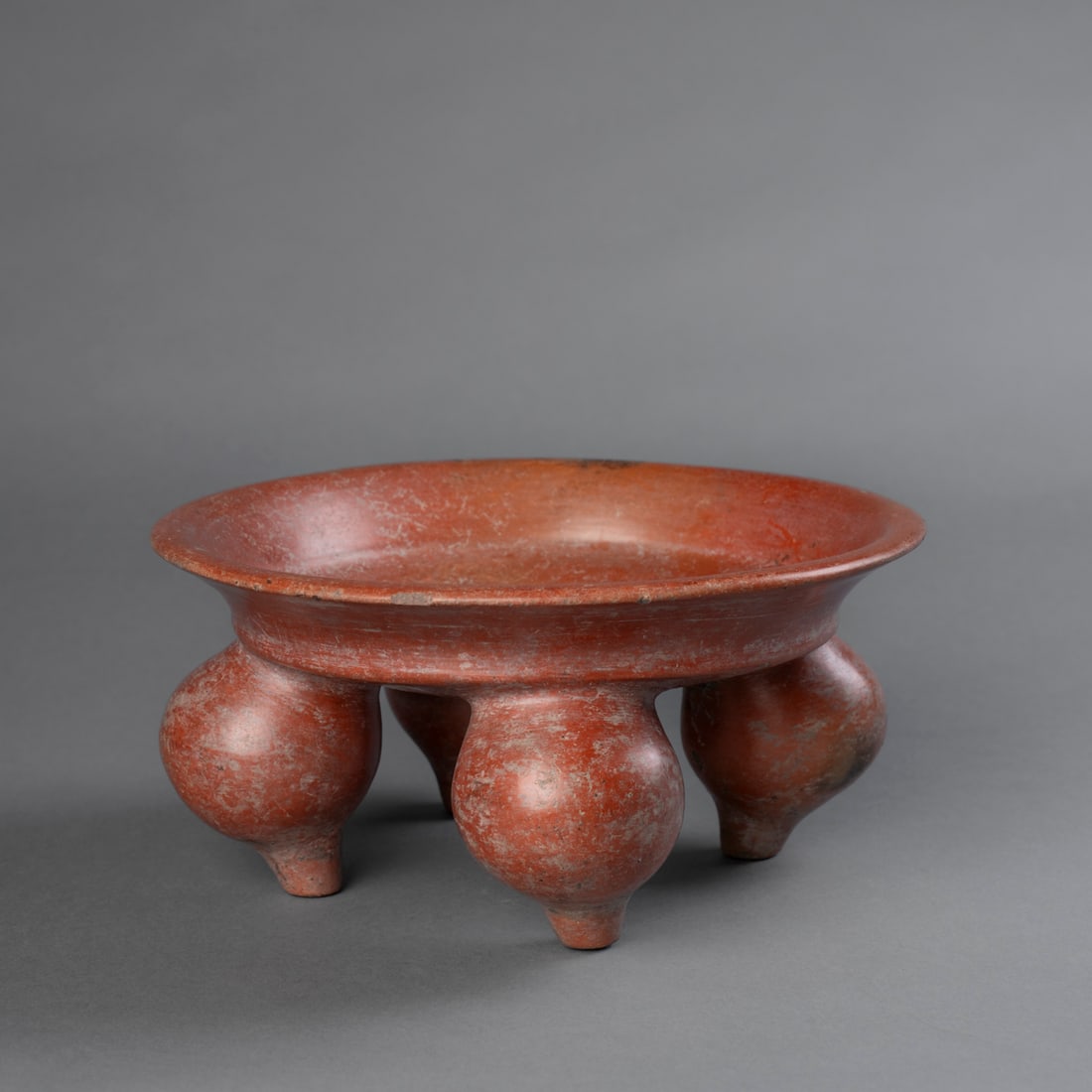 A Mayan quatrefoil rattle bowl (1 of 4)