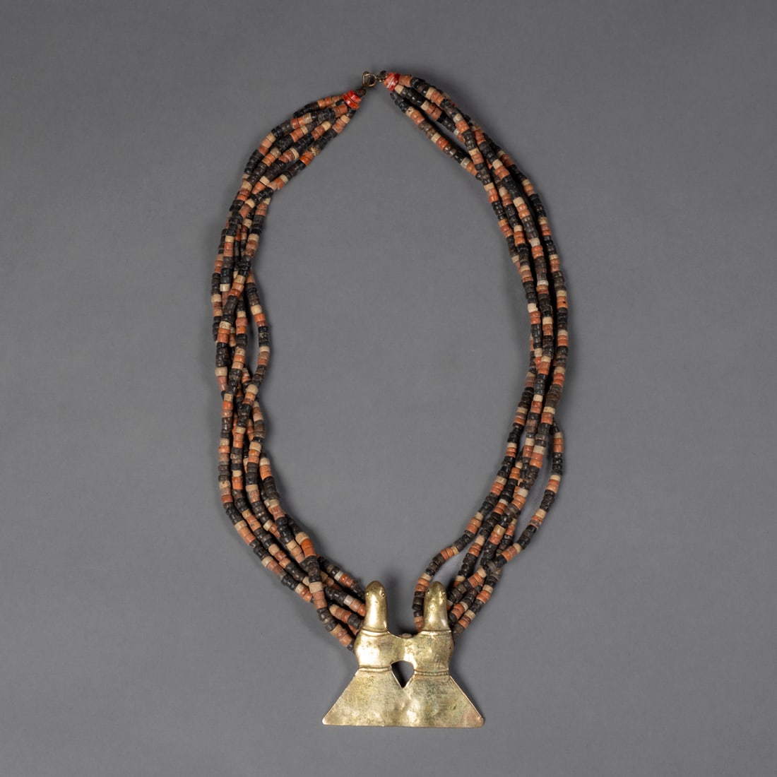 A Pre-Columbian stone bead and gold alloy necklace (1 of 3)