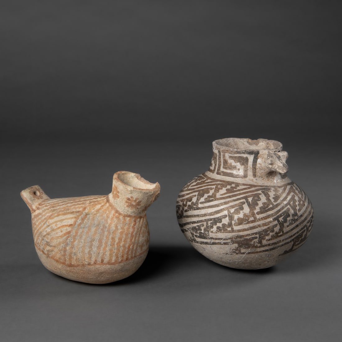 Two Anasazi vessels (1 of 3)