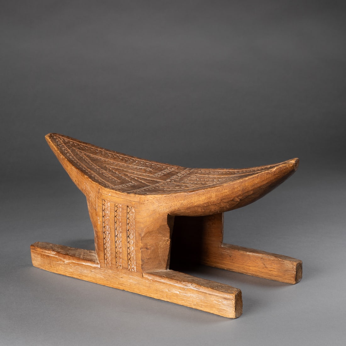 A Suriname stool - 3