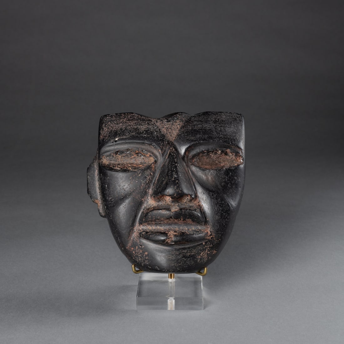 A Pre-Columbian obsidian mask (1 of 5)