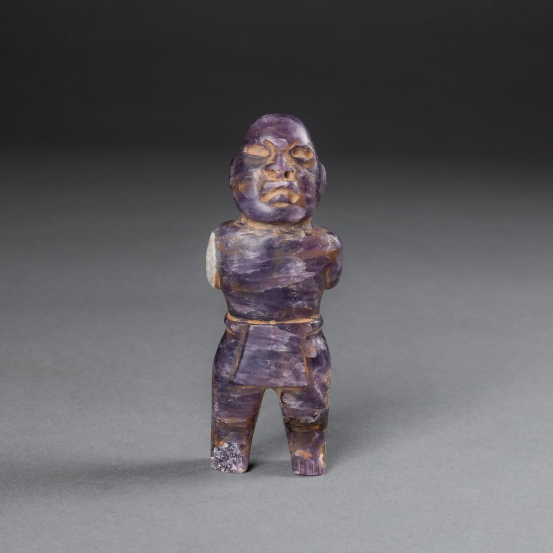A Pre-Columbian amethyst figure (1 of 5)