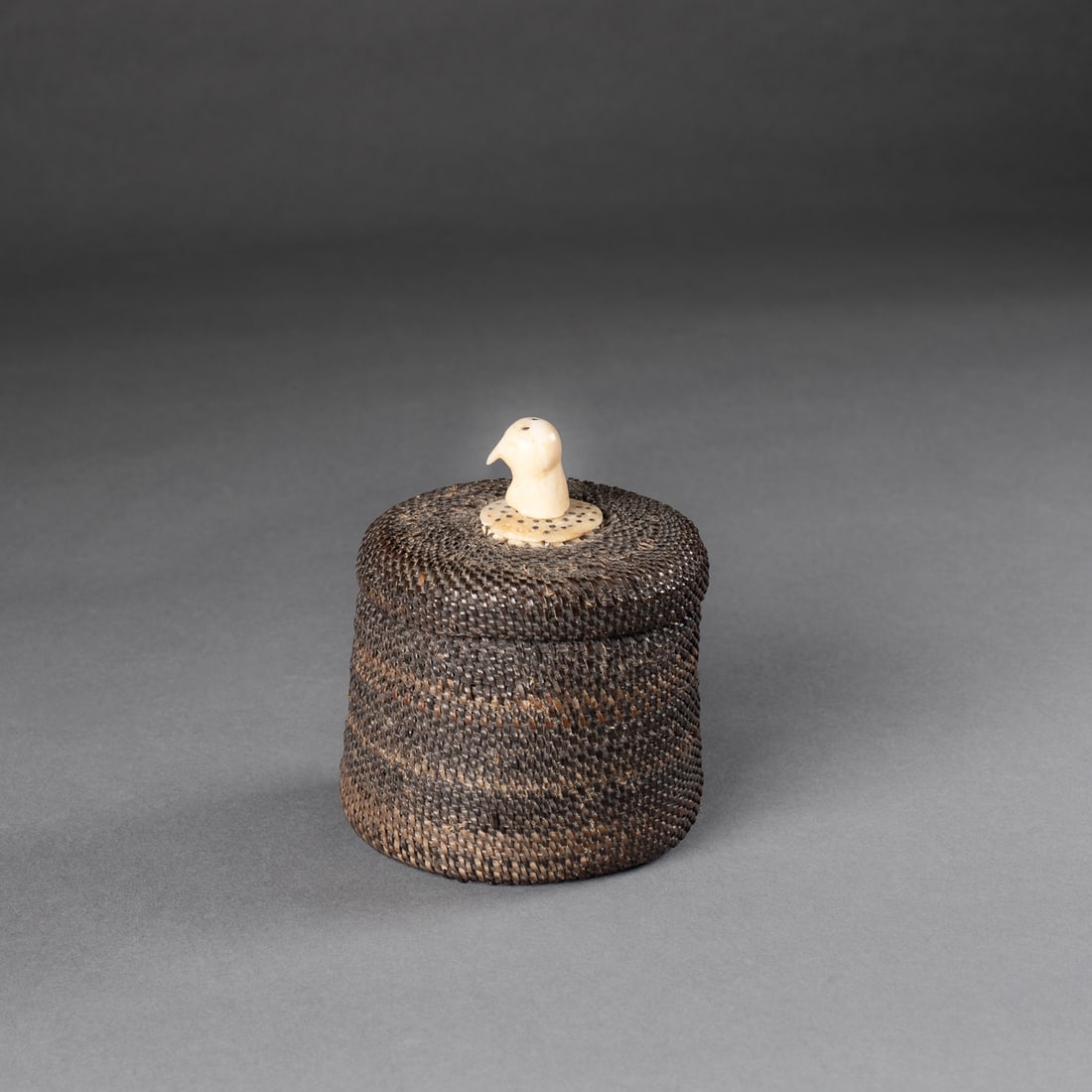 An Eskimo Baleen basket (1 of 5)