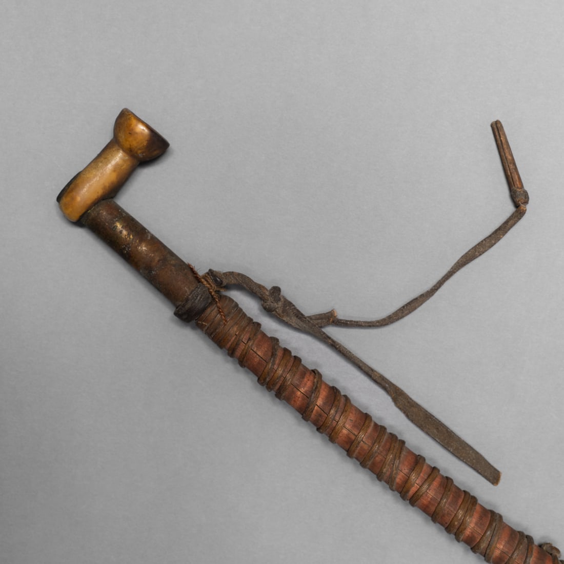 Two Eskimo pipes - 4