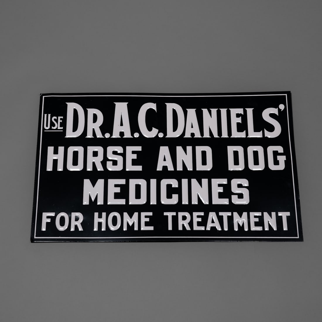 Dr. A.C. Daniels’ Horse and Dog Medicines tin advertising sign (1 of 1)