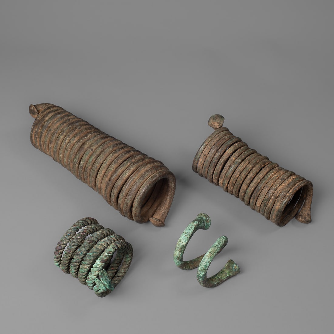 Four Obolo currency objects - 4