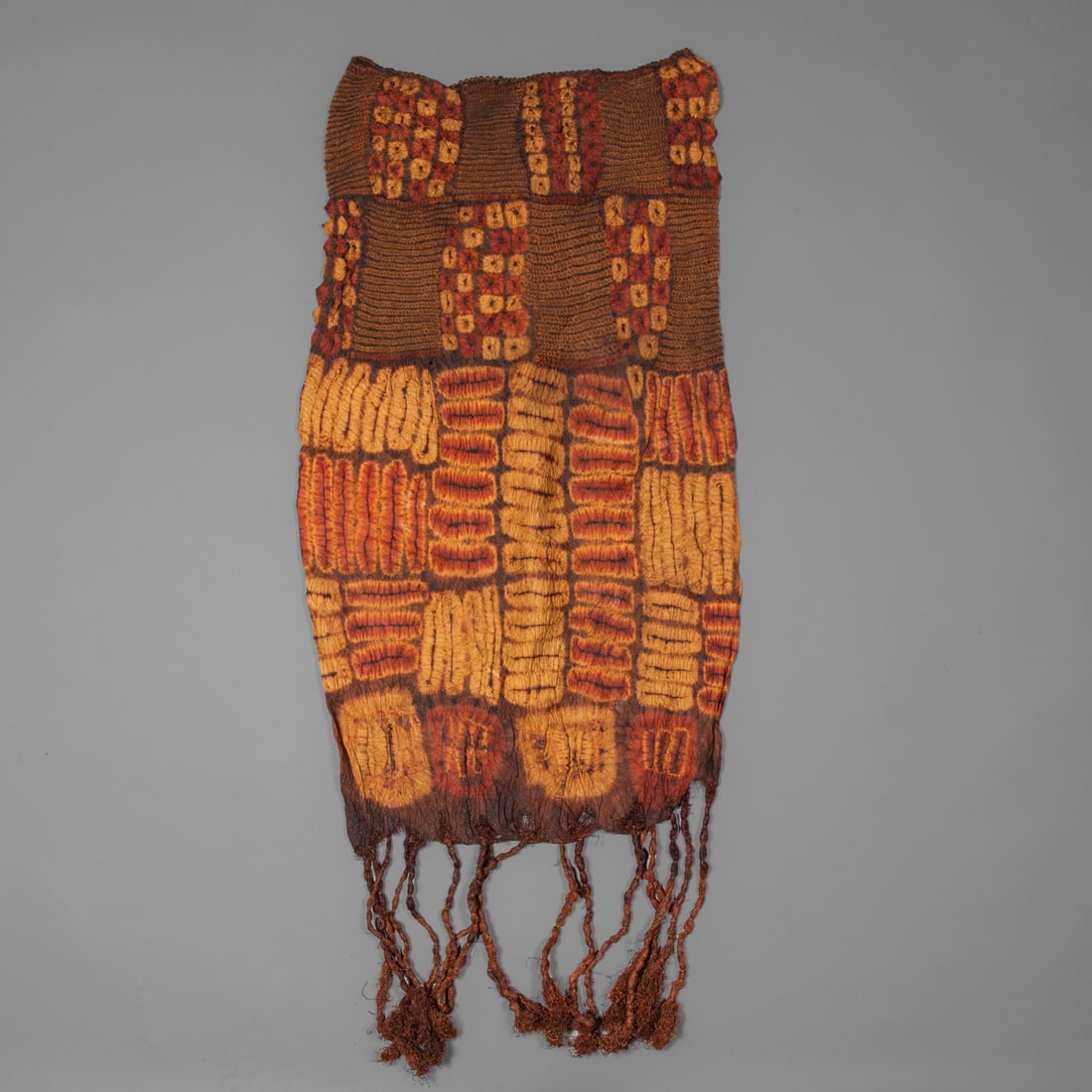 One large Dida textile - 2