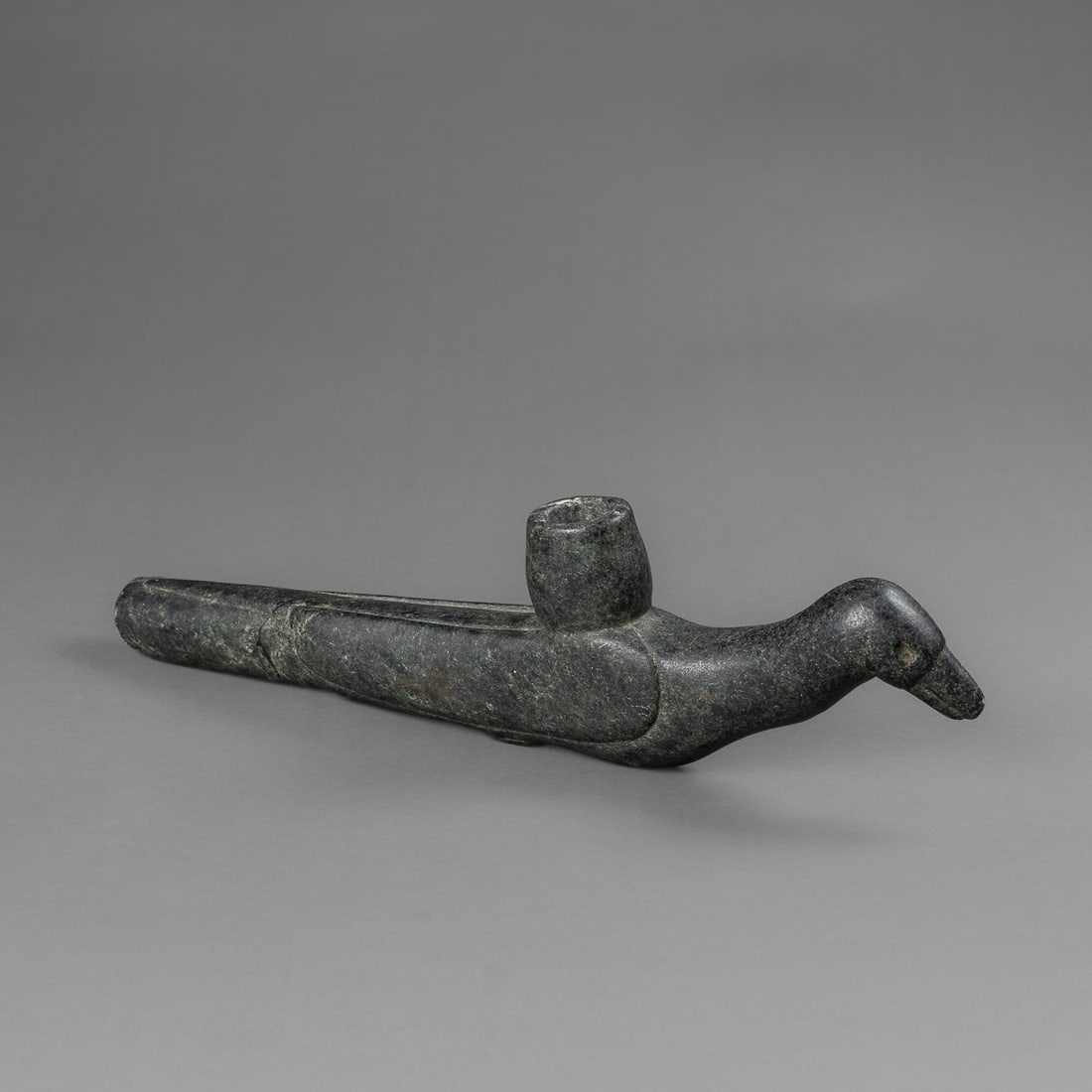 A Moundbuilder bird effigy pipe - 2