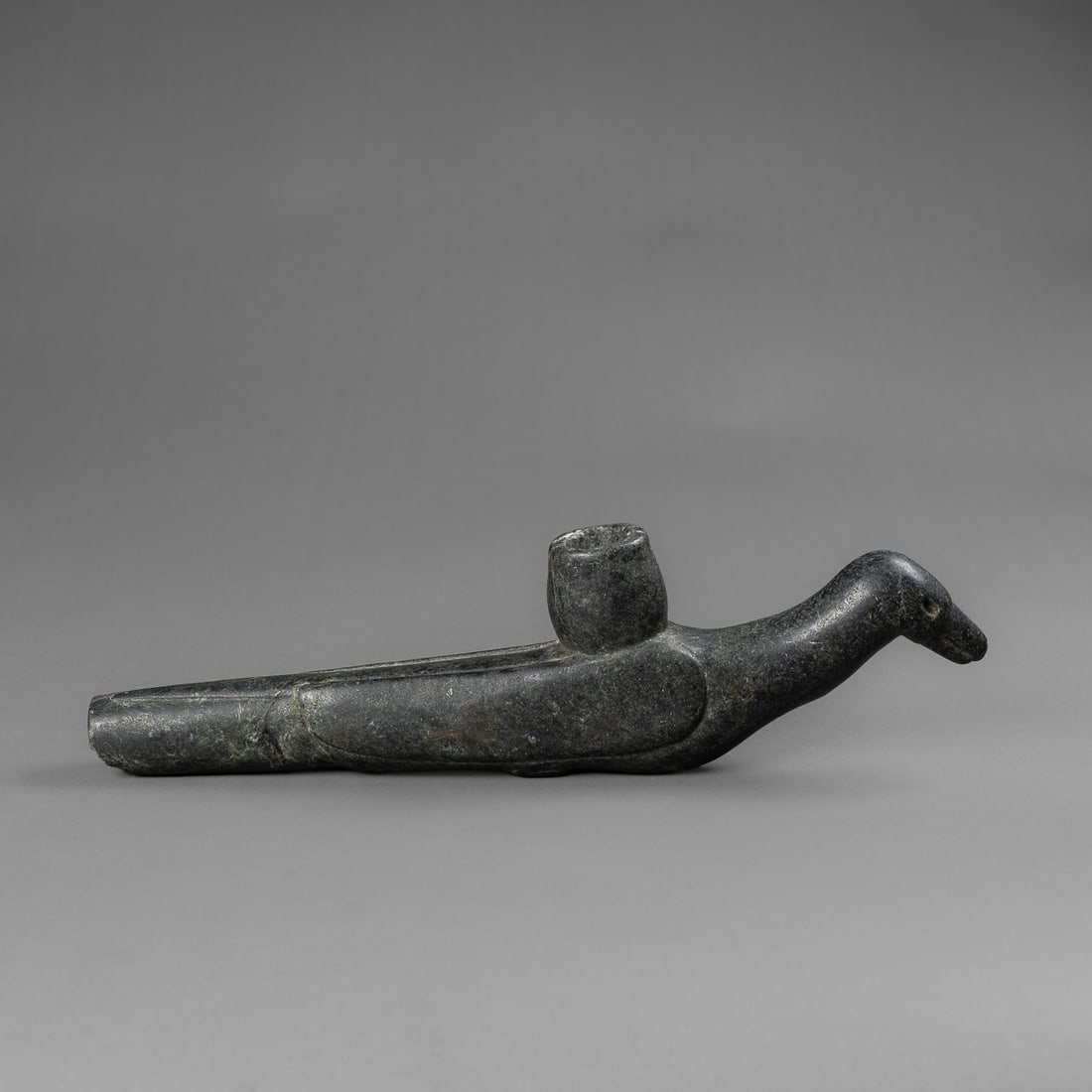 A Moundbuilder bird effigy pipe - 4
