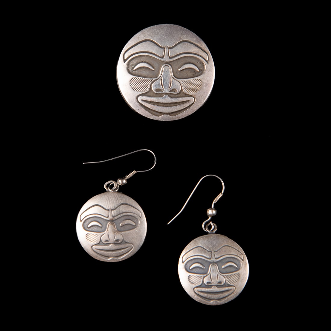 An Odin Lonning silver cuff and Barry Herem earrings (1 of 7)