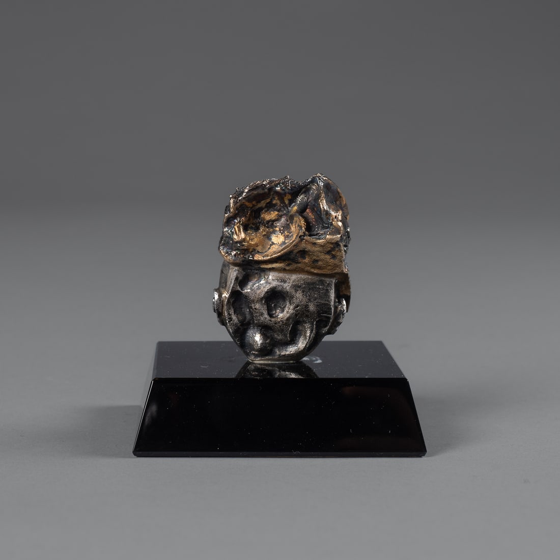 A Tane silver head - 4