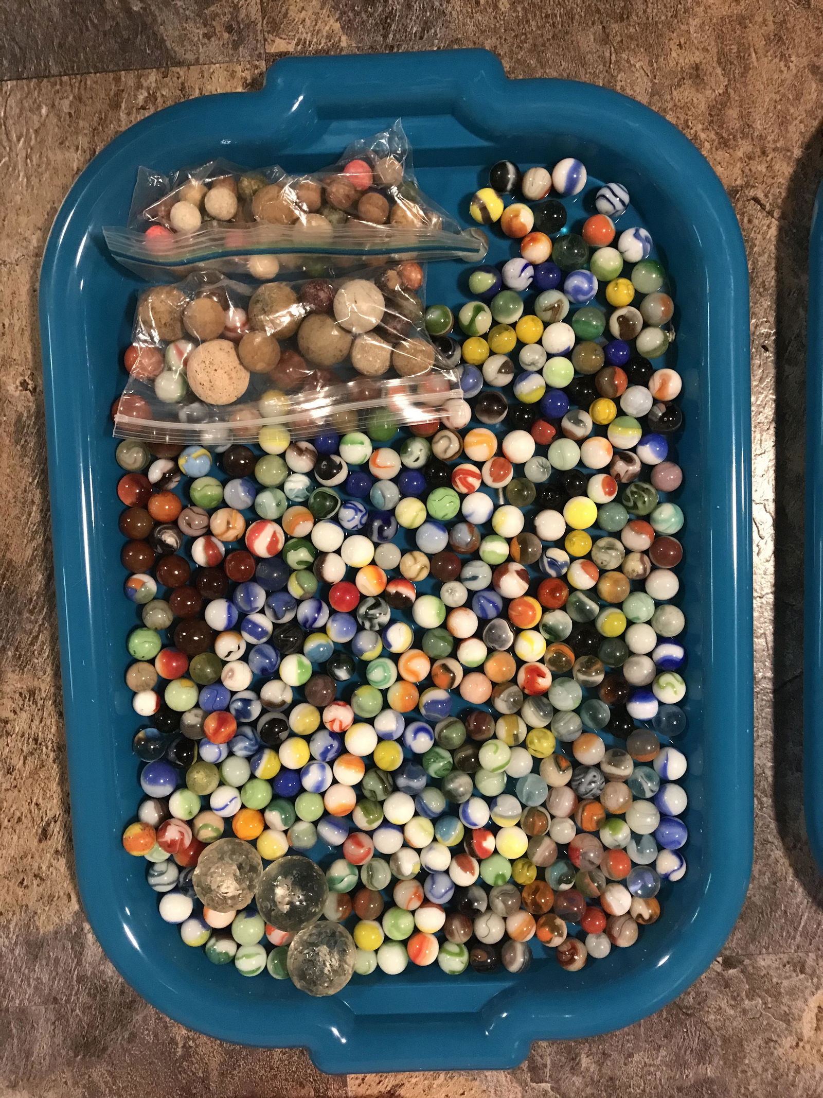 Assorted Tray of Early Marbles and Clay Marbles (1 of 2)