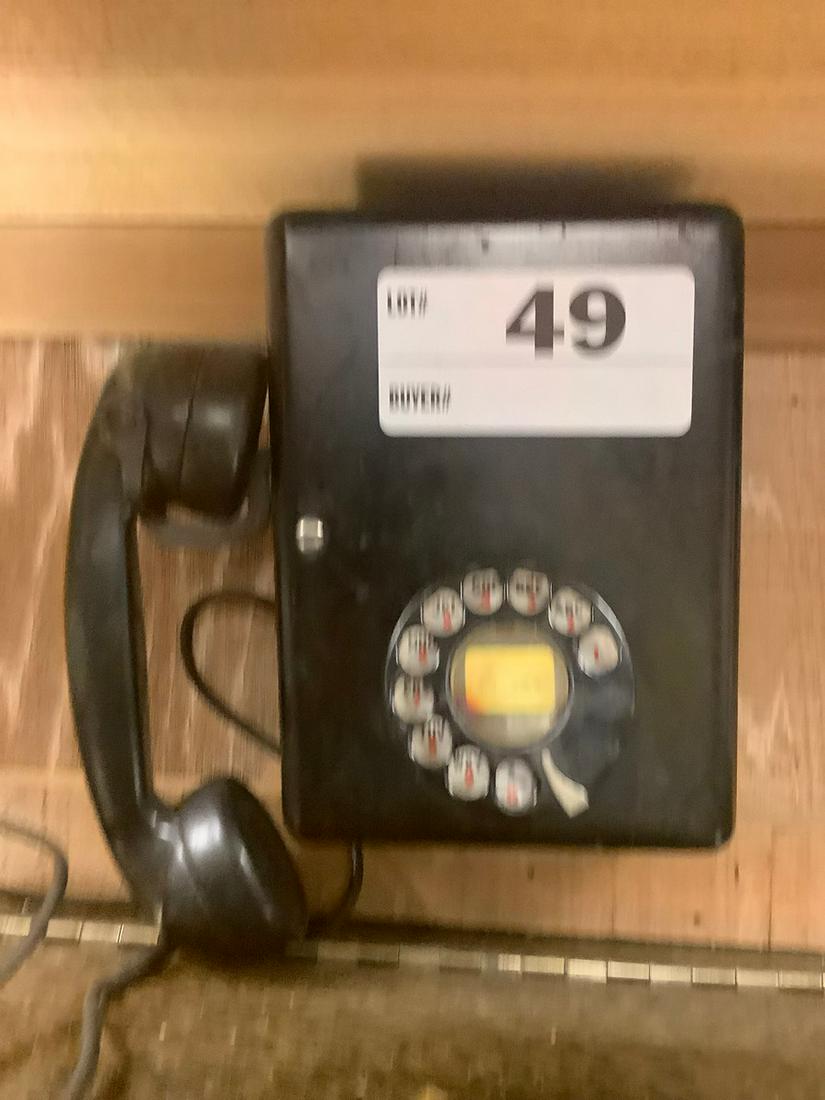 Vintage Telephone (1 of 2)
