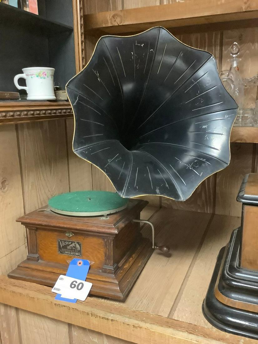 Victrola (1 of 5)
