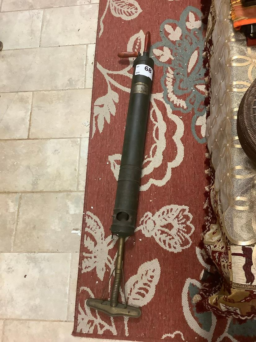 Vacuum Cleaner (1 of 3)