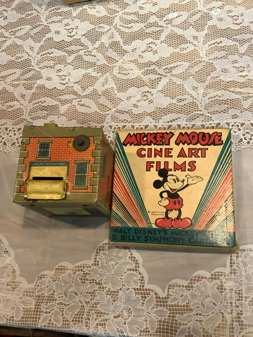 Mickey Mouse+ (1 of 1)