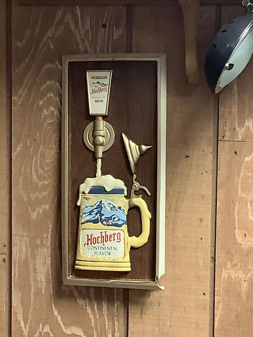 Hochberg Ad: Hochberg advertisement, damaged