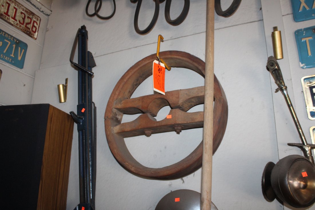 Wood Pulley (1 of 4)