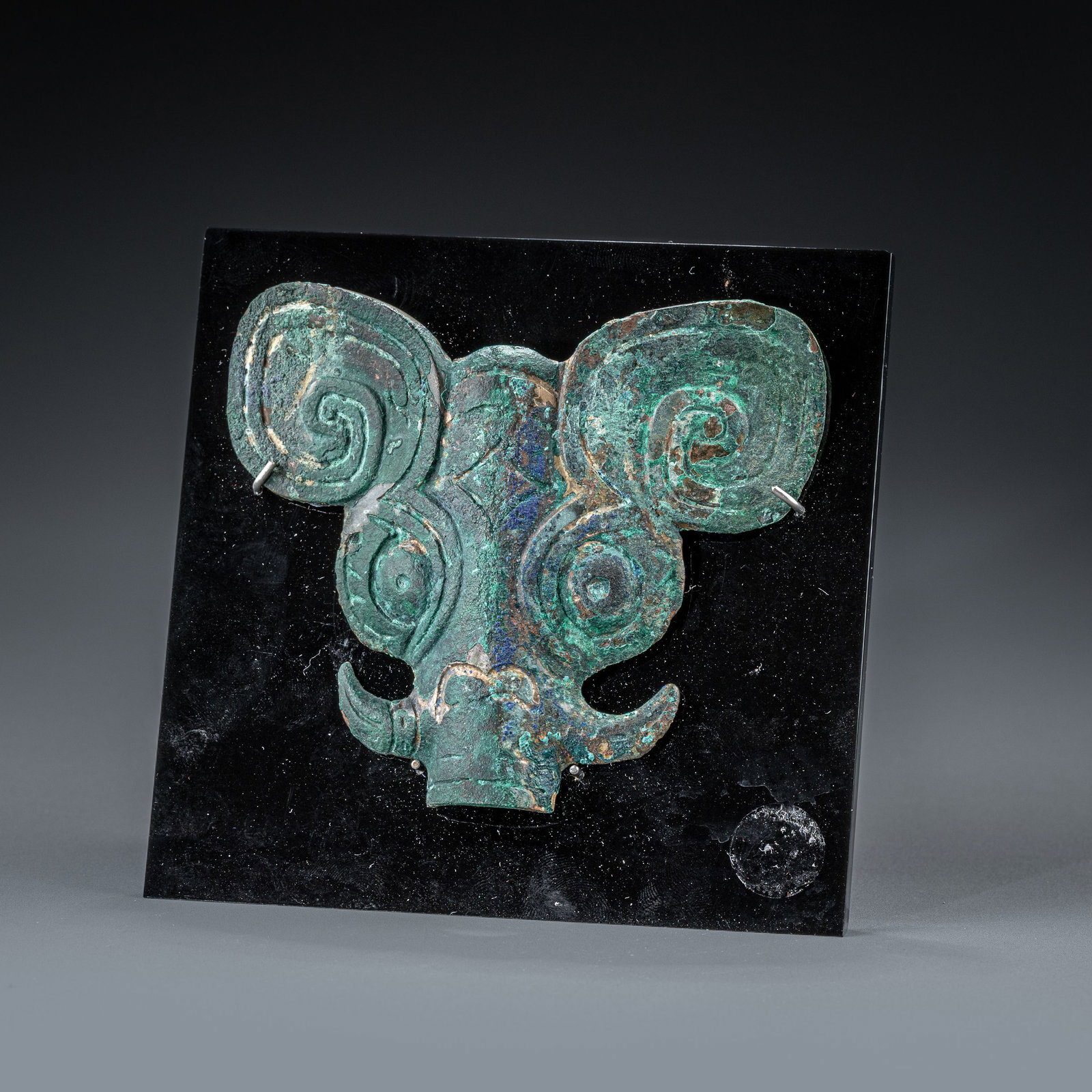 Western Zhou Dynasty Bronze Crown with Animal Face (1 of 9)