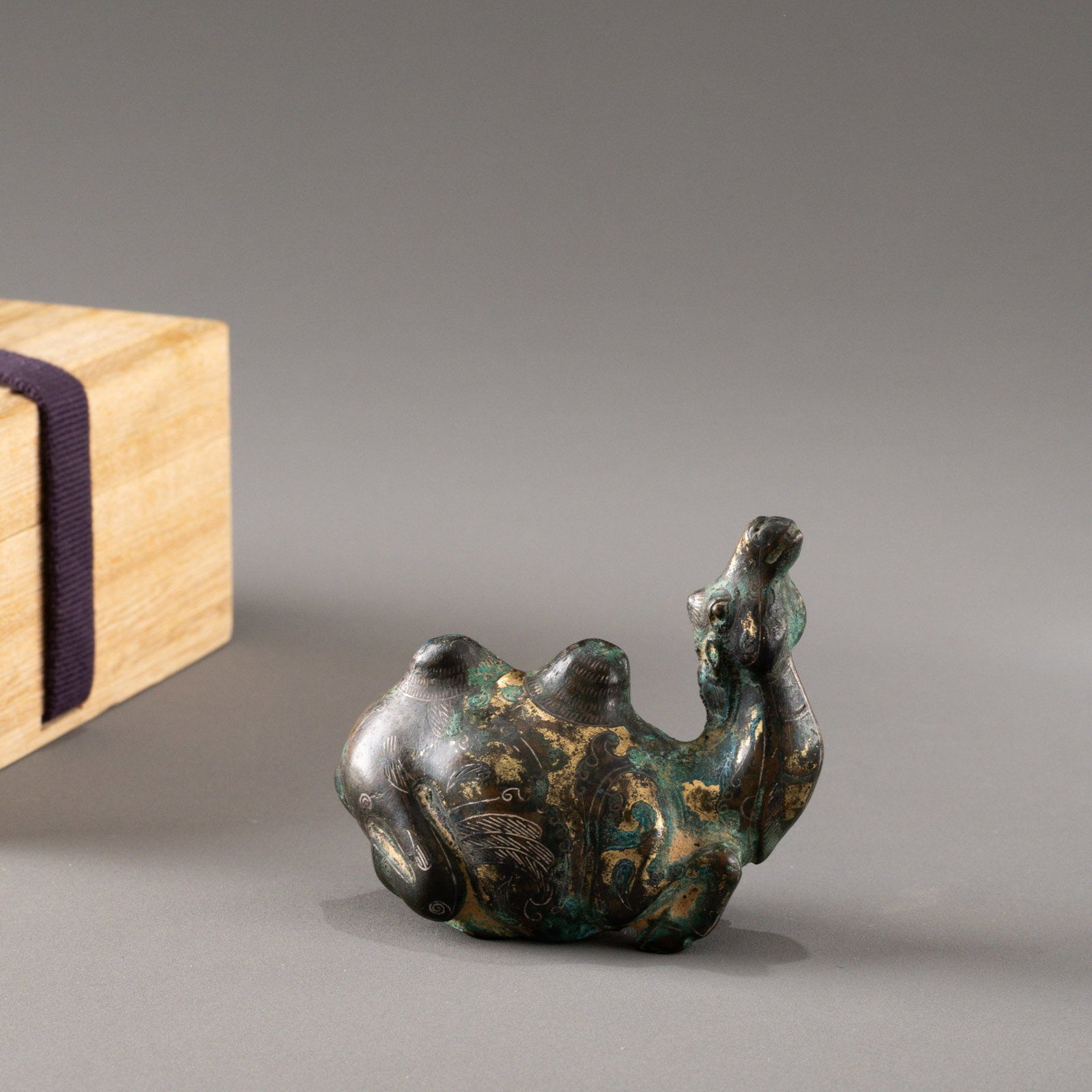 Tang Dynasty silver camel copper paperweight (1 of 7)