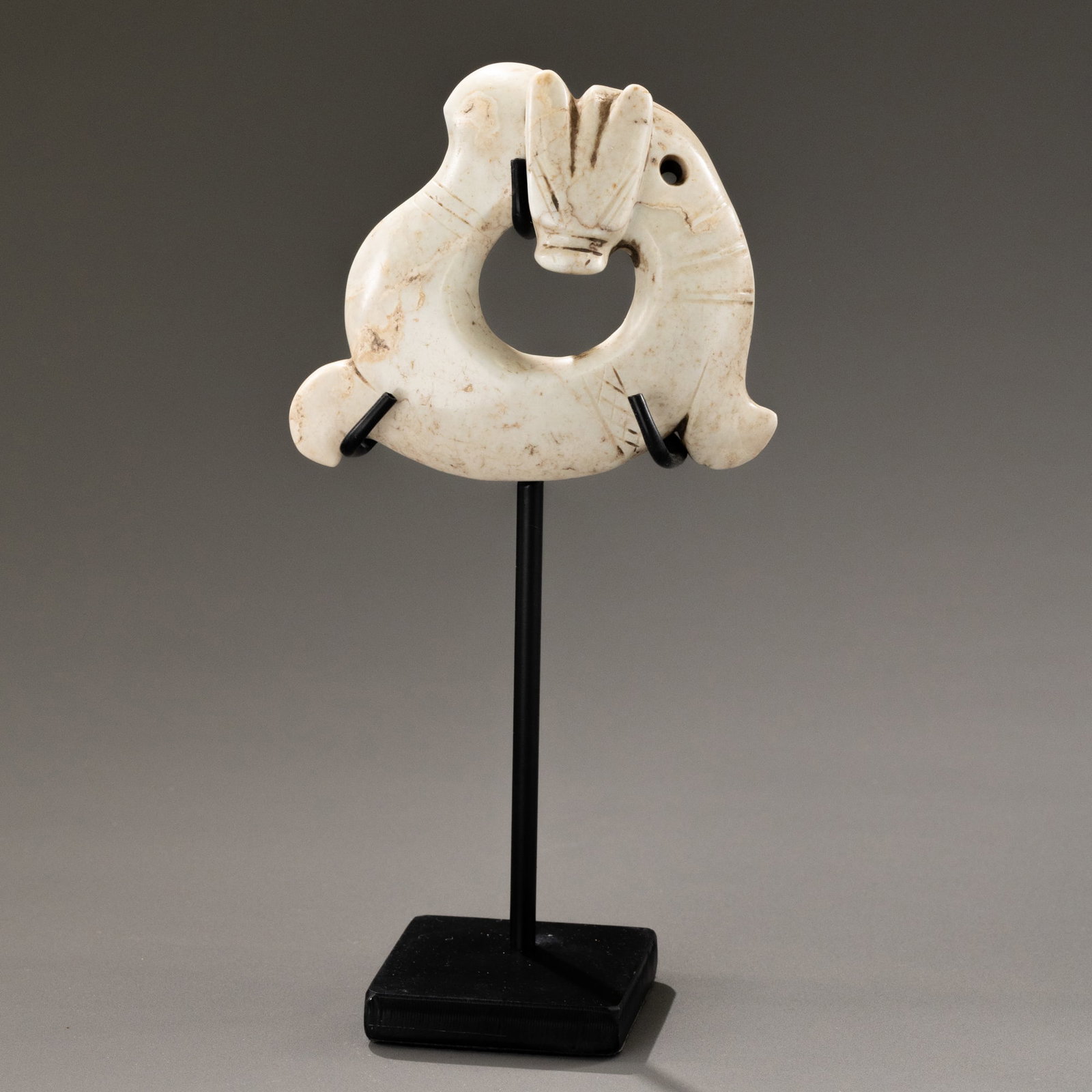 Ancient jade dragon from the cultural period: W: 9cm H: 8cm
