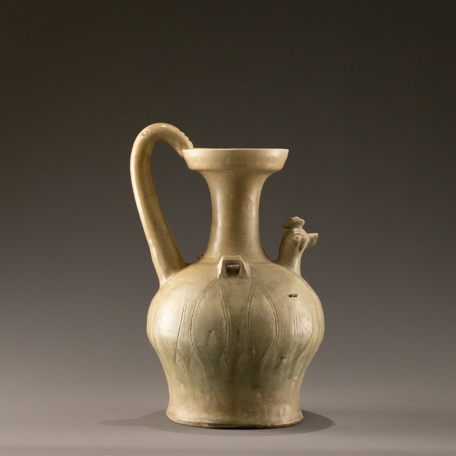 Sui Dynasty Celadon Double-Handled Rooster-Shaped Teapot: H: 36cm W: 20cm