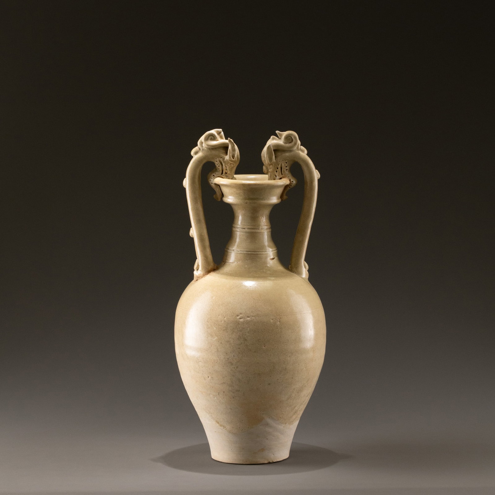Sui Dynasty White Porcelain Double-Dragon Handle Vase (1 of 10)