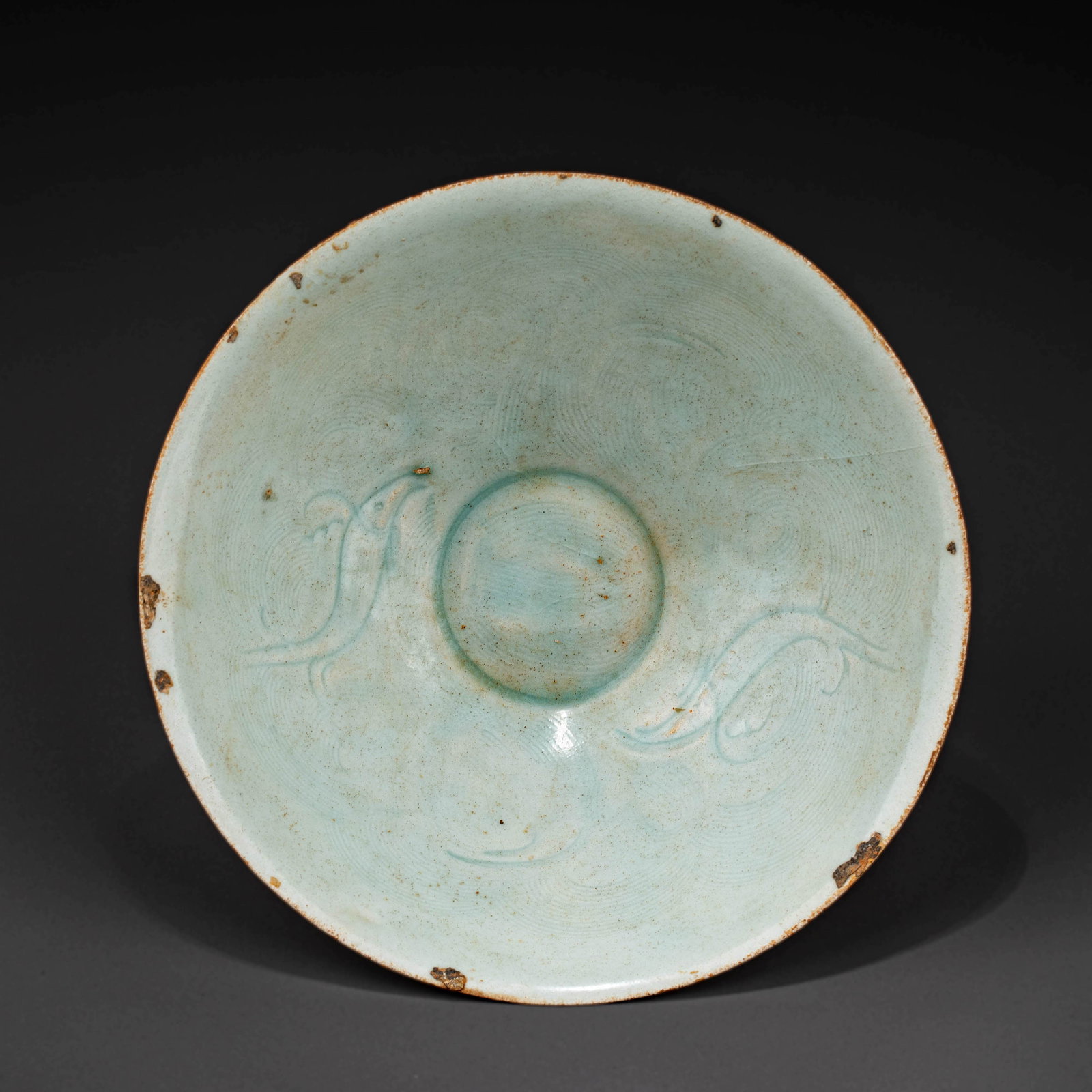 Southern Song Dynasty Hutian Kiln Double Fish Water Ripple Bowl (1 of 9)