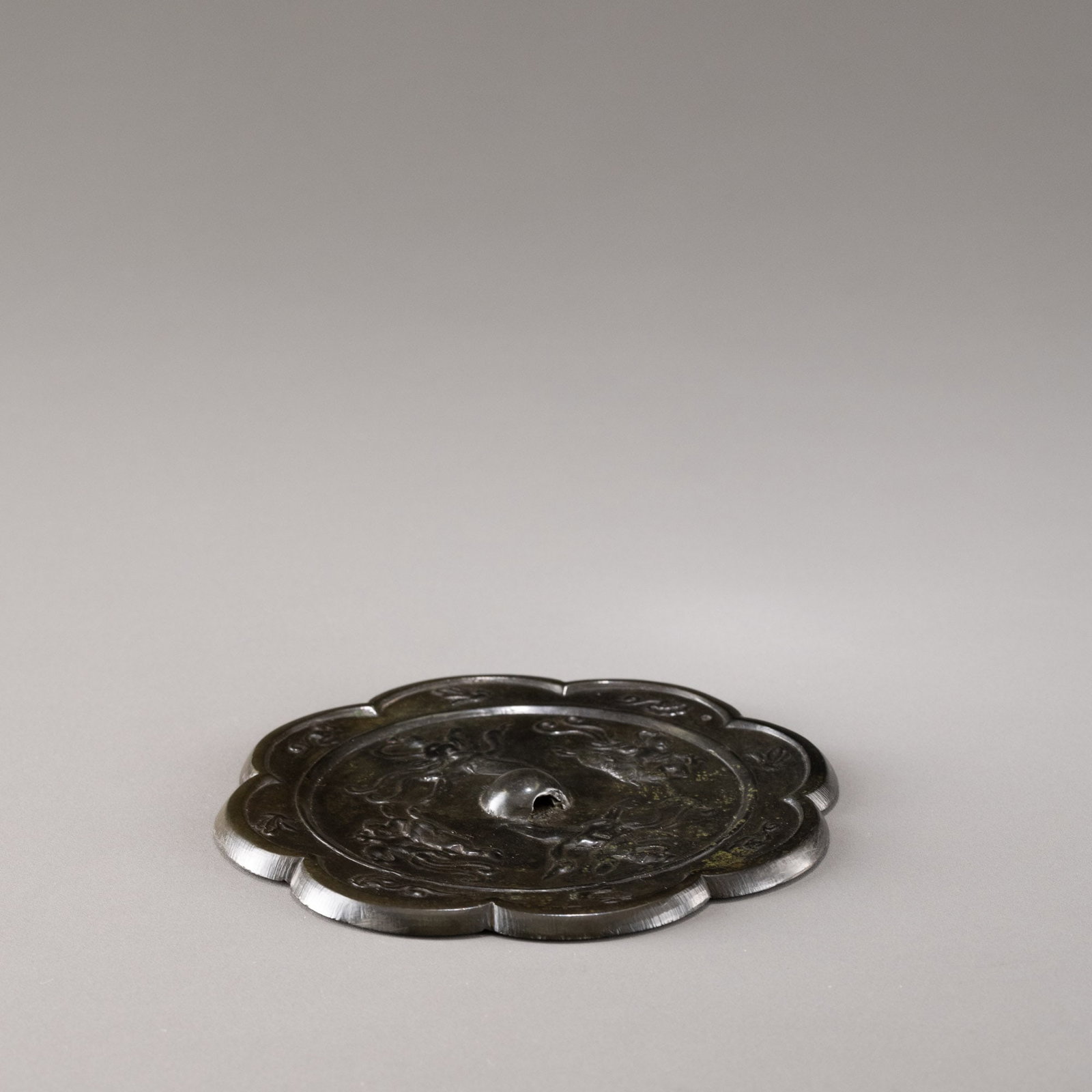 Celestial Knight Pattern Sunflower Mirror: D:12cm