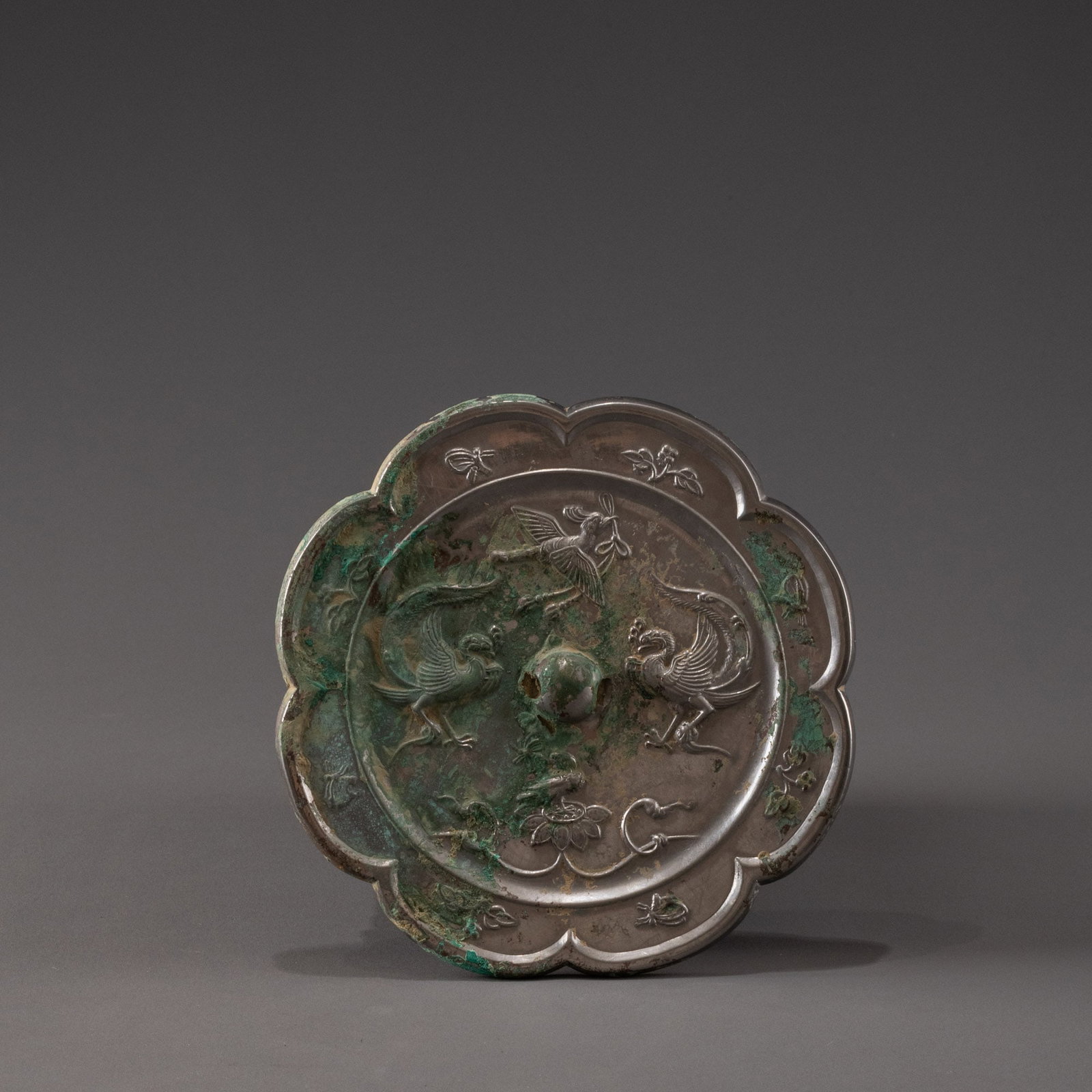 Tang Sunflower-shaped Double Phoenix Lotus Bronze Mirror (1 of 9)