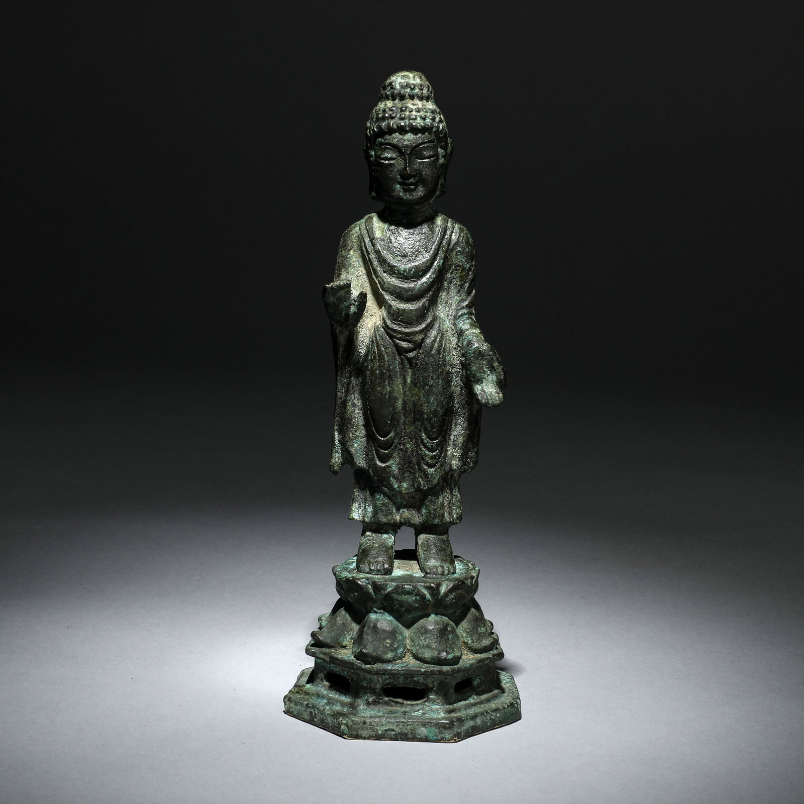 Standing bronze Buddha statue from Goryeo (918-1392): H: 21cm W: 7.4cm