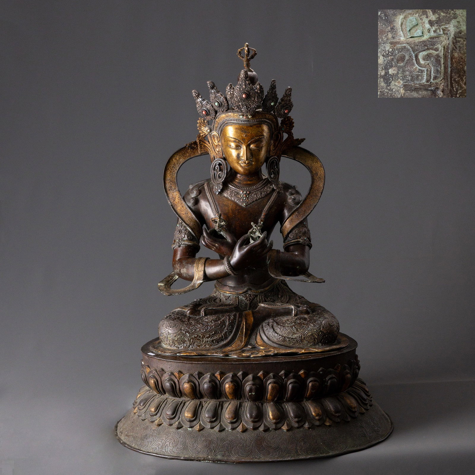 Ancient bronze Vajradhara statue (1 of 10)