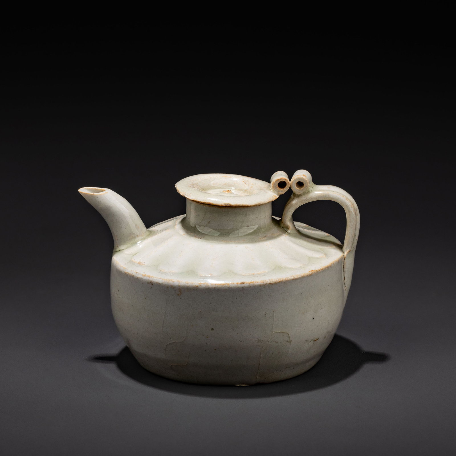 Southern Song Dynasty Hutian Kiln Lotus Petal Pattern Water Drop (1 of 10)
