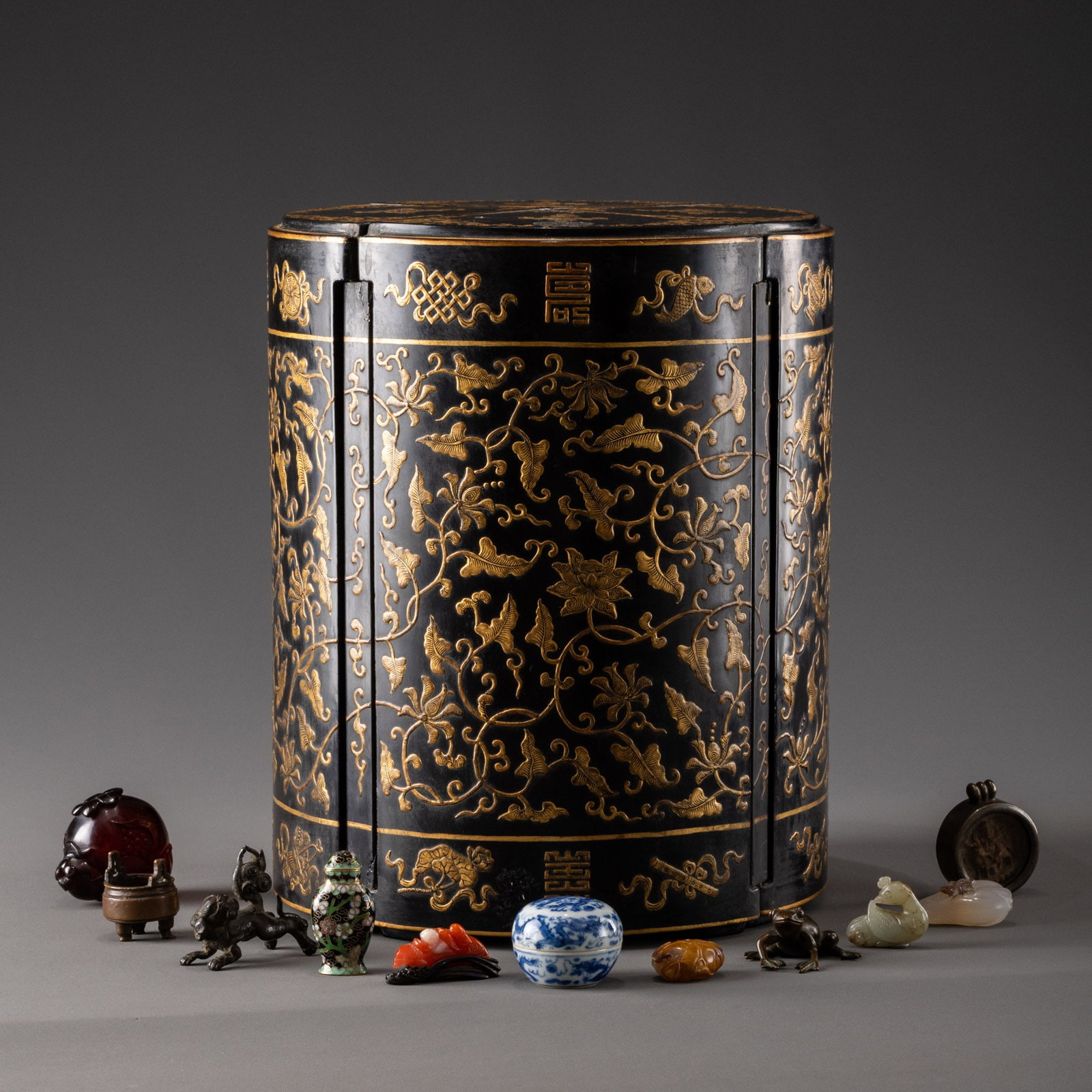A black lacquer, gold-painted, open-style multi-treasure pavilion from the Qianlong period of the (1 of 10)