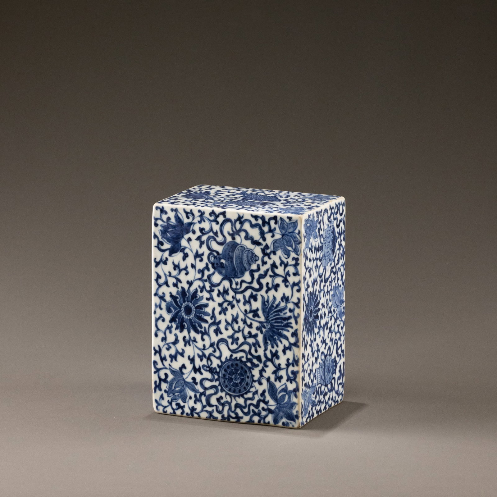 Qing Dynasty Blue and White Porcelain Pillow with Eight Auspicious Symbols (1 of 10)