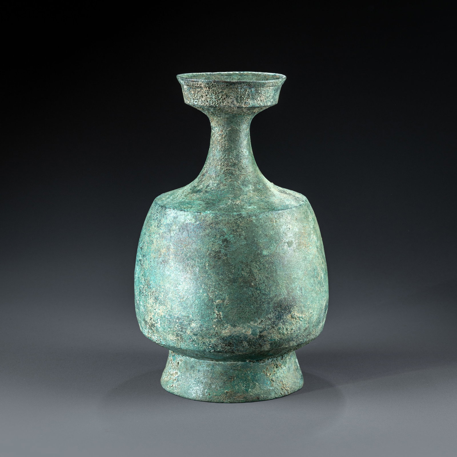 Han Dynasty Bronze Flask: H: 24cm W: 14cm