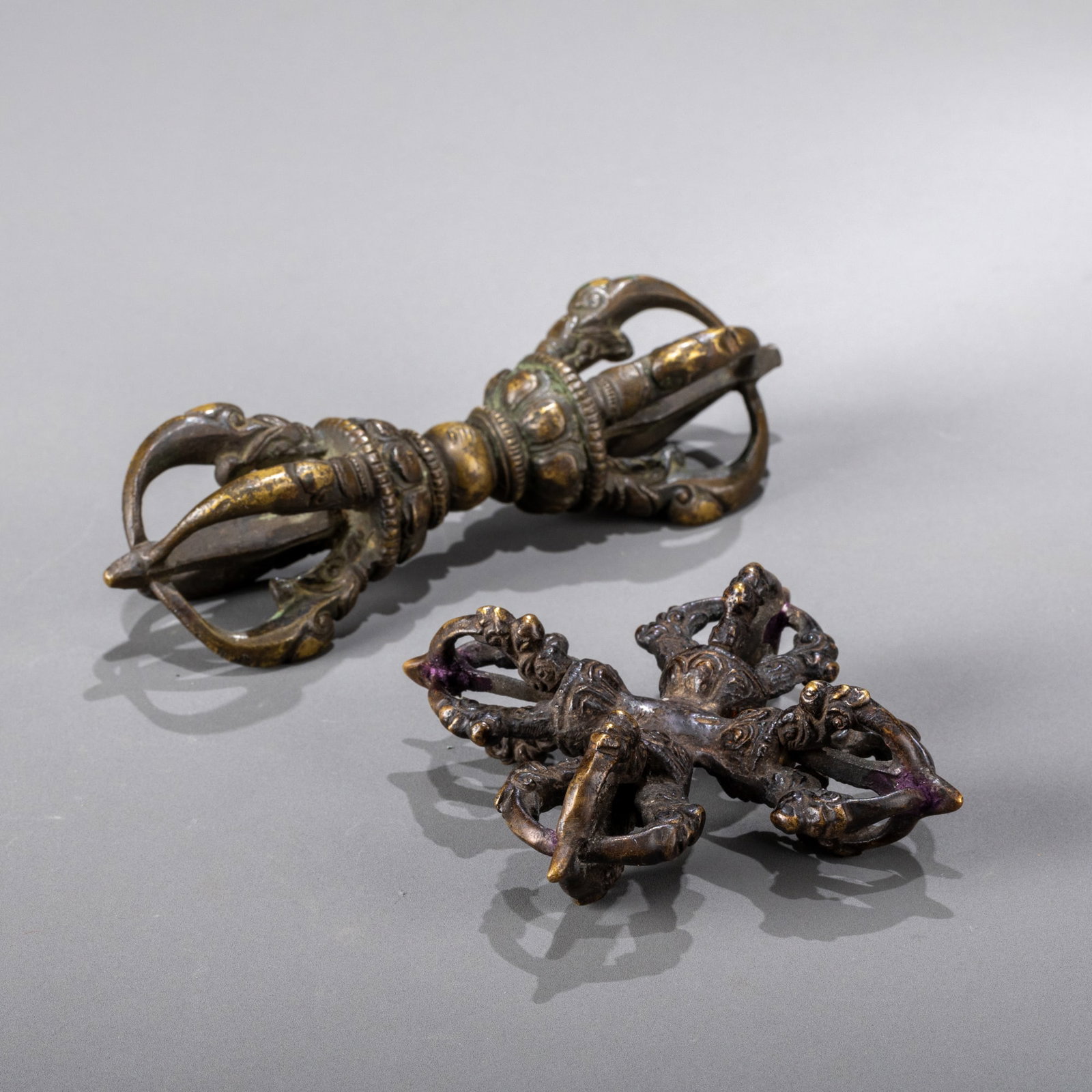 Tibetan Buddhist Vajra (2 points) (1 of 10)